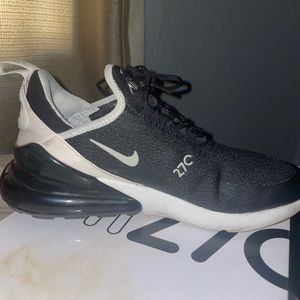 Womens Air Max 270s